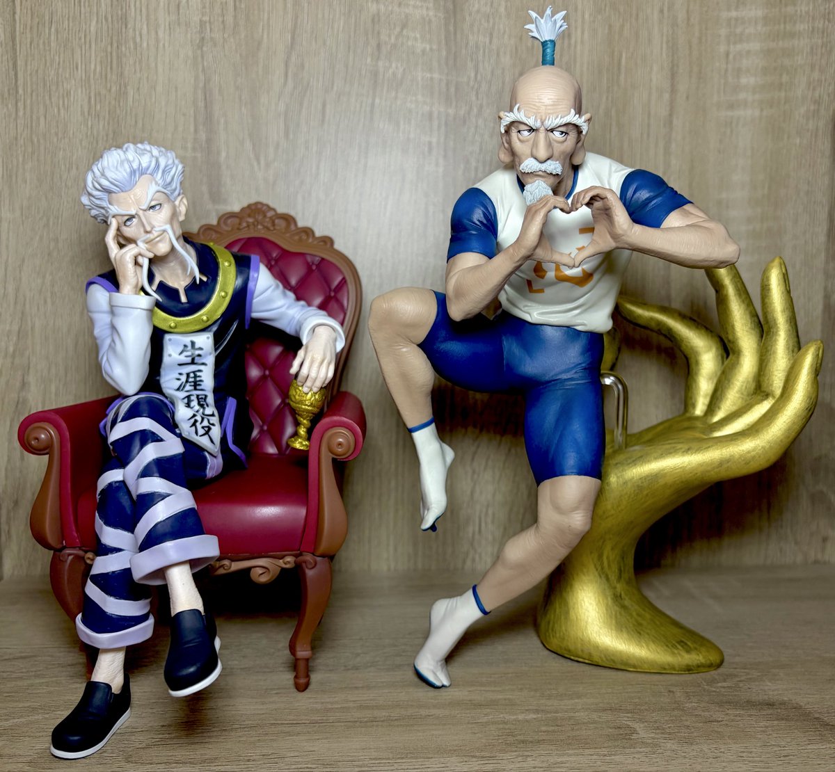 papasu_ryu's tweet photo. HUNTER×HUNTER 一番くじ
ゼノ ネテロ

一番くじフィギュアで
ネテロが出た時 嬉しかったけど
ゼノ出た時も嬉しかった！

このじいちゃん達
カッコ良すぎると思う(ง°̀ﾛ°́)ง 

今度出る マッチョビスケも欲しいな！
ラストワンだから厳しそー https://t.co/VVqFqkPBe2