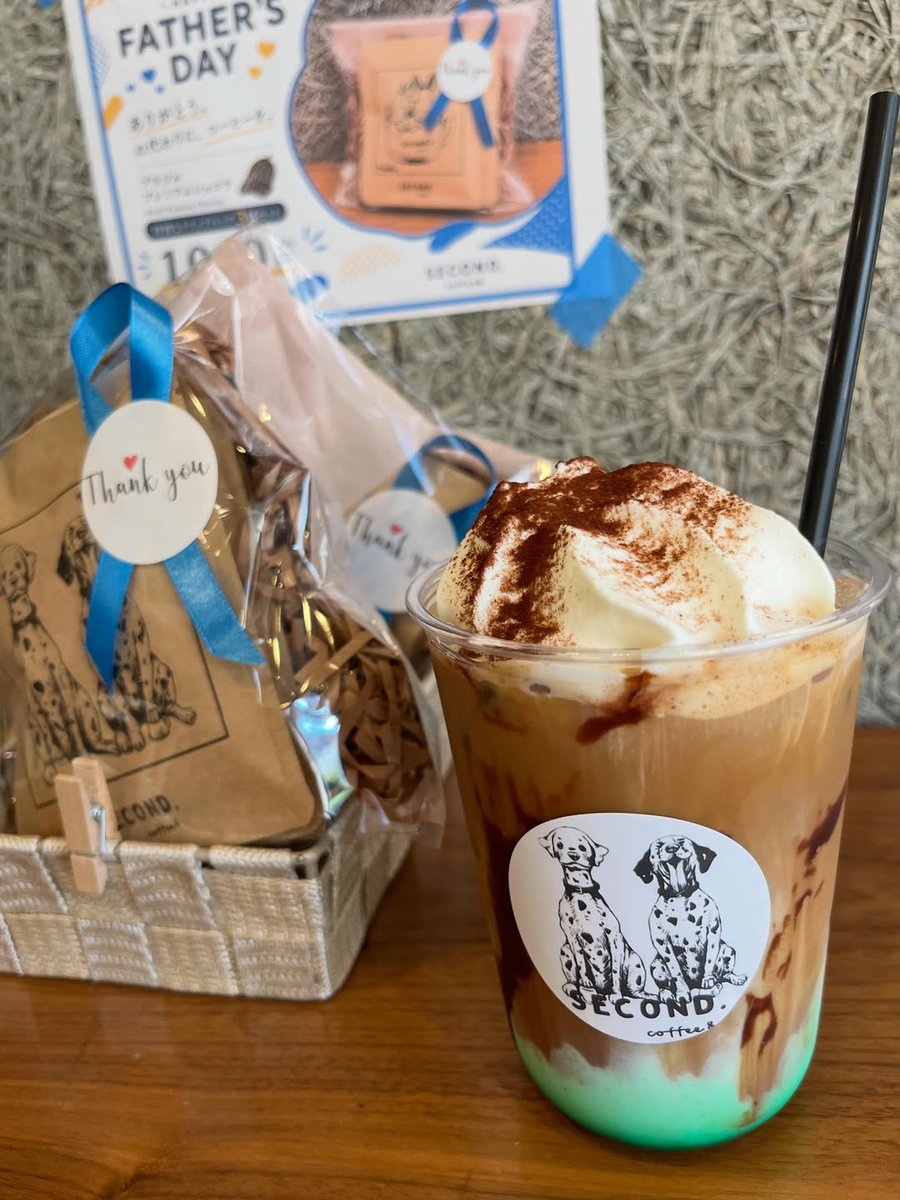 second_roastery's tweet photo. 🥇先週の人気メニュー

ドリンク：
アメリカーノ、チョコミントラテ

お豆：
ブラジル🇧🇷プレミアムショコラ
インドネシア🇮🇩マンデリンポルン

🌃店内ドリンクは全て【デカフェ】に変更可能◎
自家焙煎の香り高いデカフェ豆も2種類販売中！おうちでのリラックスタイムにぜひ😌 https://t.co/CAELWUN2RB