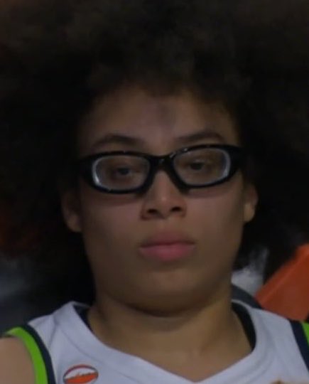 Cockadoodle_Boo's tweet photo. @WomensHoops_USA @baelasmarie ice cold https://t.co/iWvzshF341