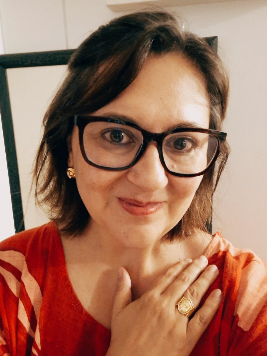LaDelToboso's tweet photo. Soy filósofa y editora y voto por Iván Cepeda y Aida Quilqué. Los invito a votar por esta opción democrática para construir un mejor presente y un futuro compartido. https://t.co/nOEmOmDOMn