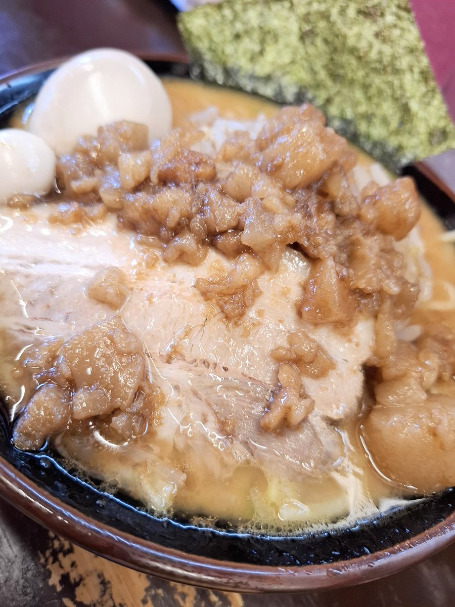 quarante_cafe's tweet photo. とんとこ豚さん
@tontokotong
豚骨つけ麺醤油と背脂みそ
気温が上がりつつある今は
つけ麺もお薦め🤤
そしていつもの背脂みそ
背脂の背徳感⤴️たまりません
サイコーですね😆
#とんとこ豚
#伊奈町
#羽貫駅
#ニューシャトル https://t.co/aQC8yv3UE8