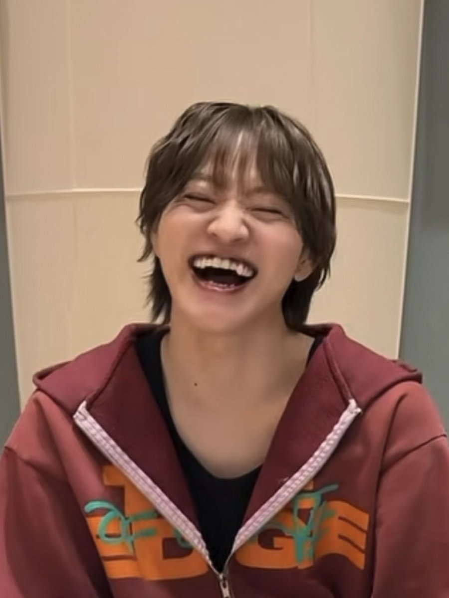 _loveorder's tweet photo. #好きな男の顔4枚並べるとタイプがわかるらしい

こんな感じの笑顔の人が好き(伝われ) https://t.co/yg1rndh3OQ