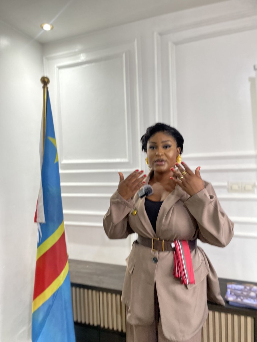 mukanta95's tweet photo. @rtncofficielle1 https://t.co/0sQ2JUTVuW