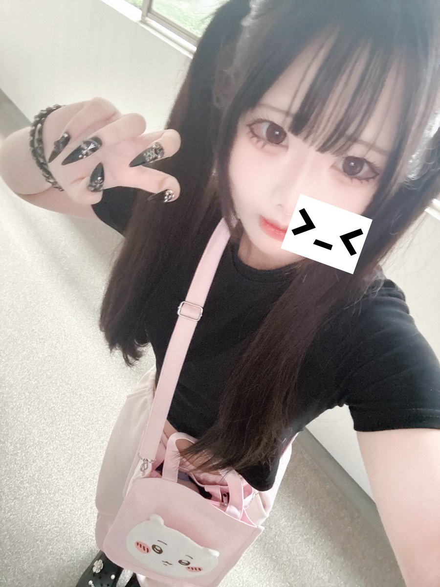 qmx549's tweet photo. 学校 #自撮り界隈 https://t.co/hlW0lsBVHR