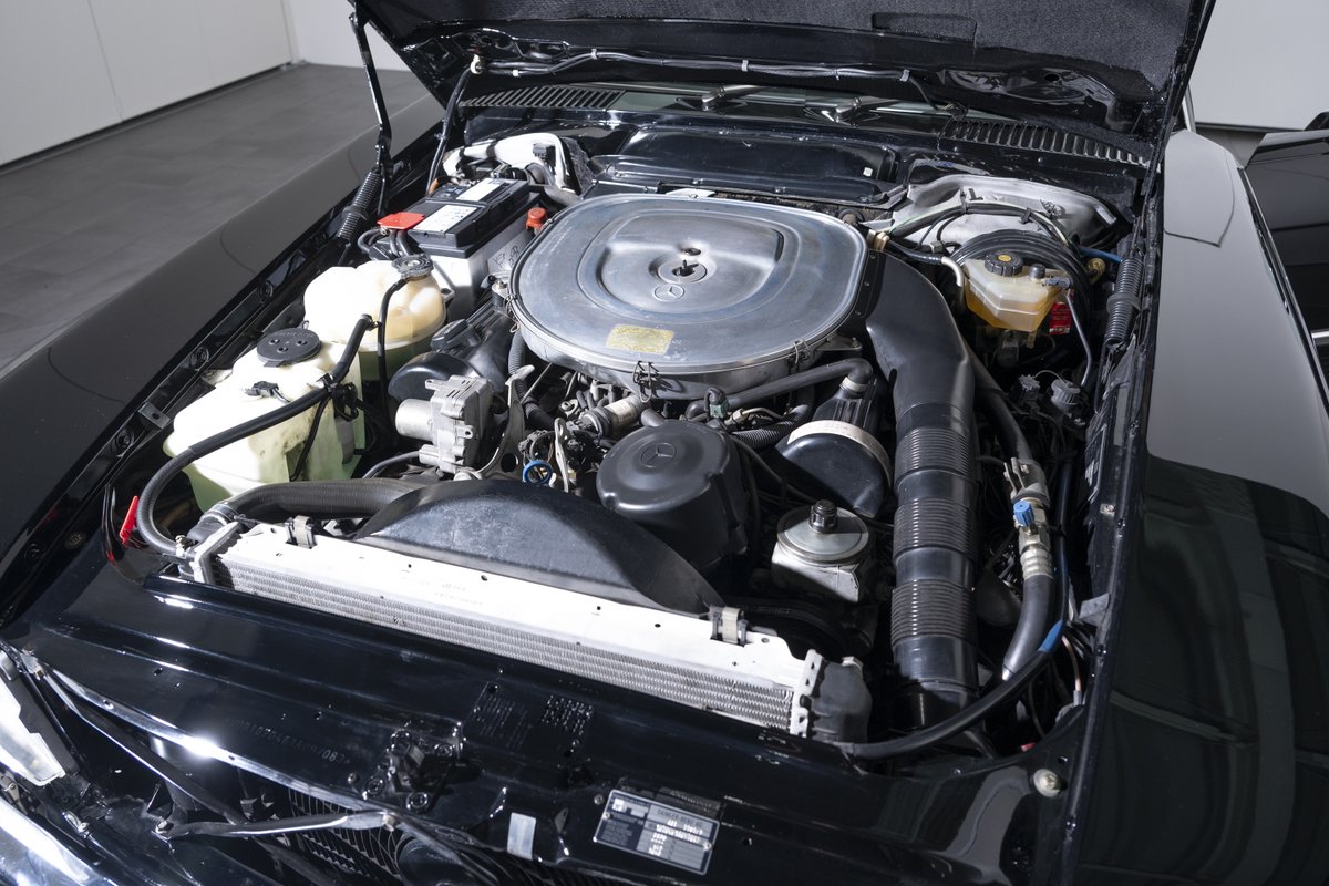 1989 Mercedes-Benz 500SL . 6/21にシティサーキット東京ベイで開催