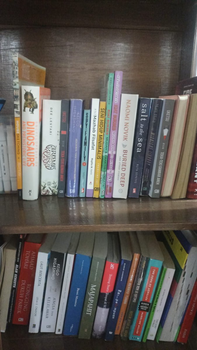yhdhrfm's tweet photo. Aku preloved buku di 50ribu, bisa co toko Oren yaa https://t.co/TtVRN2JHCg
