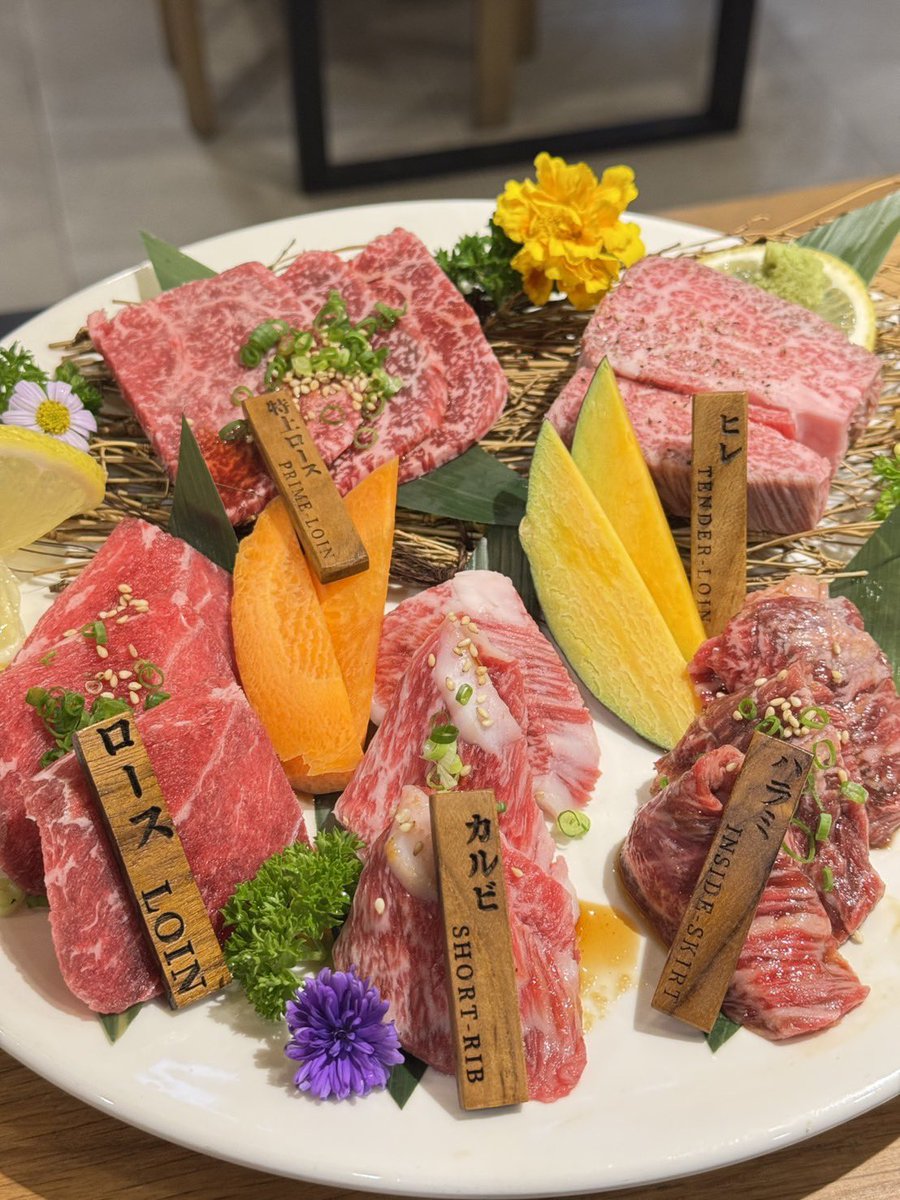 Shishitei1's tweet photo. おはようございます☀
木曜日🔥🔥

本日も肉々亭、炭と鮨は11:30〜🈺🈺
焼肉おもちは17:00〜🈺🈺

当日予約もまだまだ🉑🉑
全店よろしくお願い致します🙇🙇

🥩肉々亭🥩
トンロー店、シラチャ店、チェンマイ店

🥩焼肉おもち🥩
チェンマイ店、パタヤ店

🐟炭と鮨🐟
チェンマイ店 https://t.co/xyOVv5cqgD
