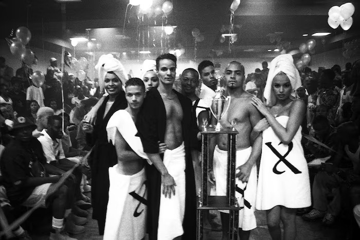 PhotoArchiveOn's tweet photo. Gerard Gaskin, House of Xtravaganza at the Marc Ballroom in Manhattan, 1997 https://t.co/ujePgQaDl4