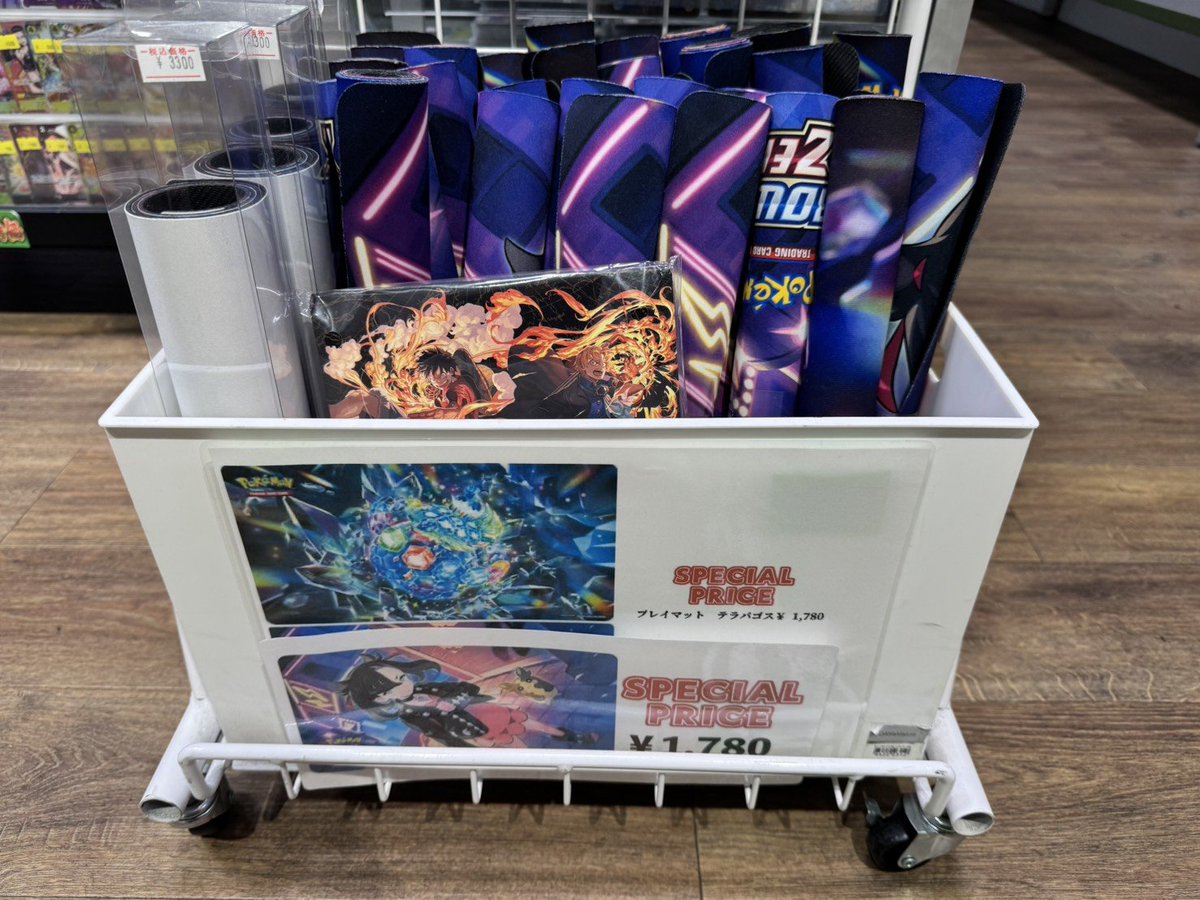 サプライ販売情報】 カードショップポンポコ、充実のサプライコーナー