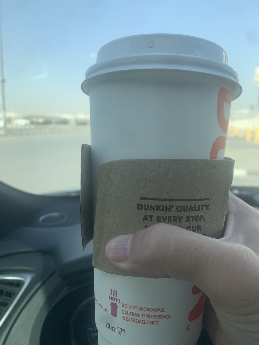 aseen77's tweet photo. @DunkinDonutsKSA دانكن لماذا اصبحت الجودة رديئة جدا اصبحت الحوامل الورقية غير قابله للصمود .
منذ اكثر من شهرين وهذه المشكله موجوده هل تغيرت الجوده لديكم ام ماذا يحدث الحامل امر مهم جدا ؟؟ https://t.co/0d7fxarUp1