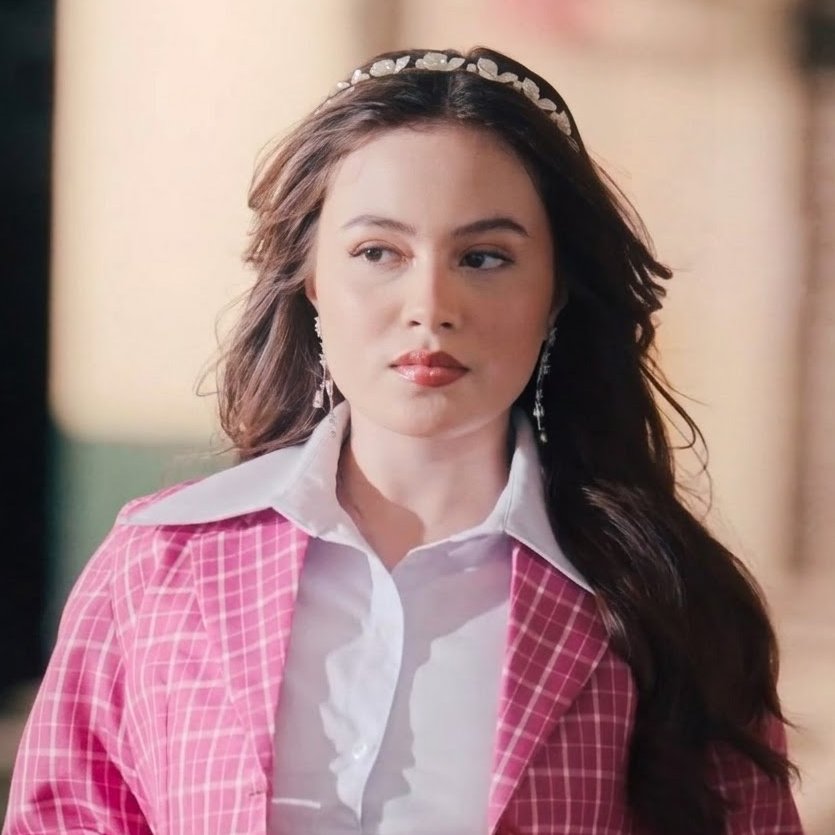 capitalnesss's tweet photo. Yung untouchable mean girl na sa kaniya lang pala tiklop at yung top student, na sa kaniya lang pala nawawala ang focus??? 

i mean— keep the #capkrys aus coming rahhh!!! https://t.co/wfHFCgjZhy