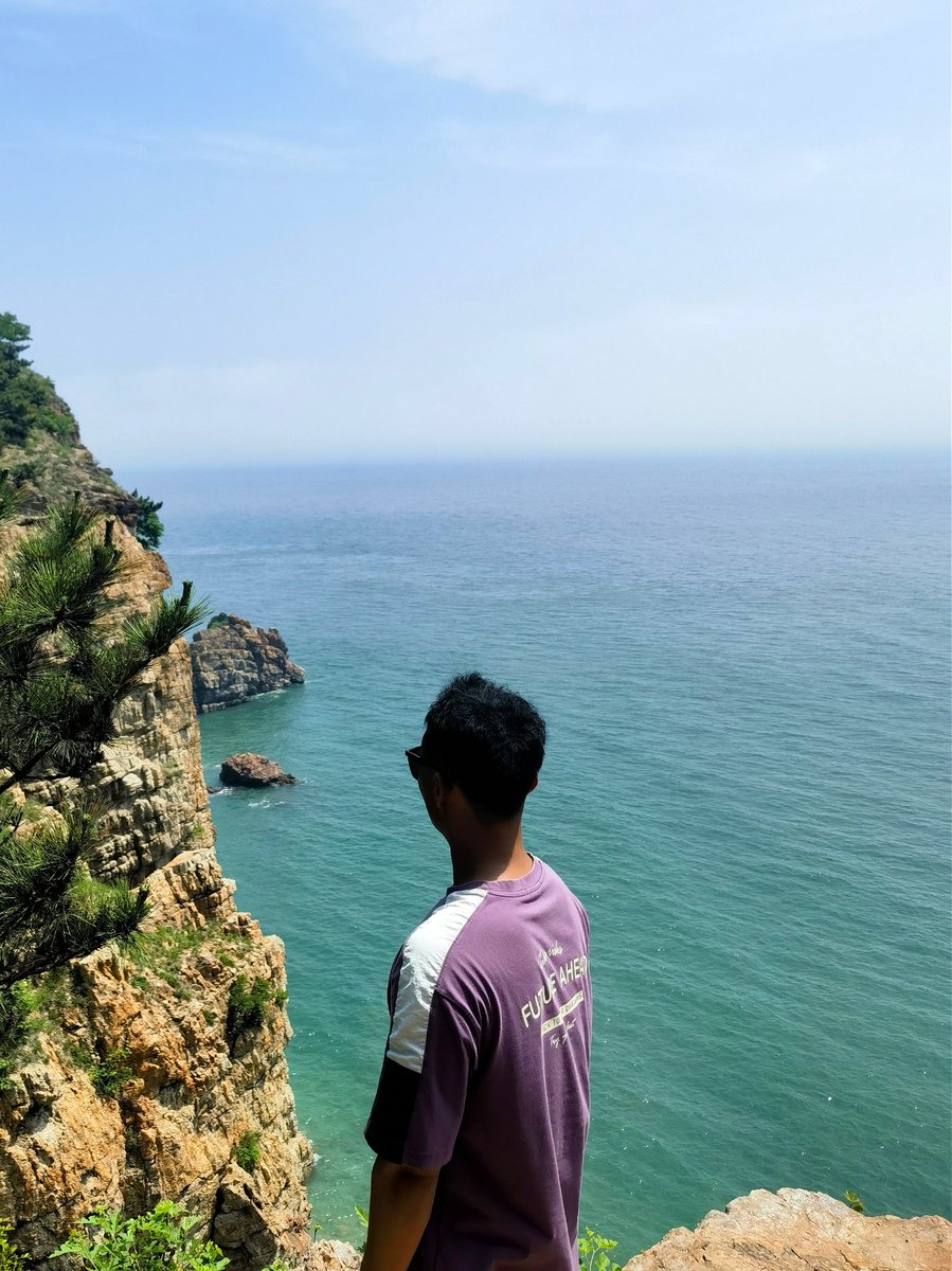 best4yly's tweet photo. 于是我来到了有海的城市… #iiii #大海 https://t.co/WQHMksrR18