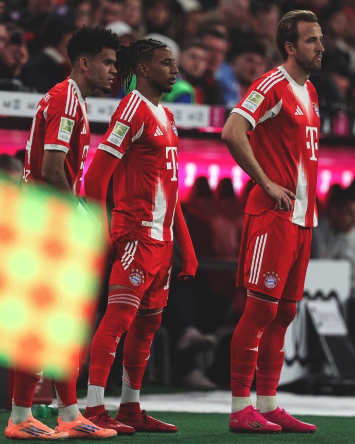 perfectionviera's tweet photo. FOR CLUB AND COUNTRY https://t.co/NIT0iiZbml