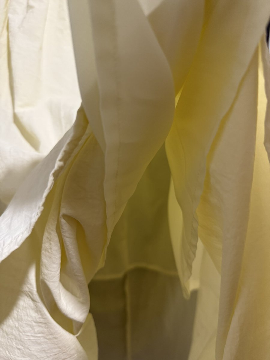 criesforjeno's tweet photo. WTS Rok parasut / crinckle skirt panjang karet broken white / gading putih gajah / ivory

🏷️ 150K
✏️ Size : S, tapi bb 60 bisa pakai
🧵 Kondisi: no minus, baru 1x pakai

🤍 DM kalau mau! https://t.co/Ifc3S5U6SX