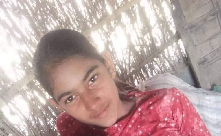 PaviSpicy's tweet photo. காலையிலேயே உன் முலையை நினைச்சு என் உறுப்பு hard ஆயிடுச்சு 😈🔥 இன்னிக்கு உன்னை பார்த்தா.. அந்த சின்ன முலைகளை பிடிச்சு பிசைஞ்சு, ஈரமான புண்டைக்குள்ள விரல் விட்டு ஆட்டி அழச்சு எடுக்கணும் 💦 உன் dirty fantasy என்ன? DM பண்ணு baby 👀 #TamilHot #TamilAdult https://t.co/vaJDtKm8CX