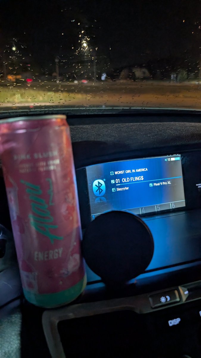 StikZTV's tweet photo. Successful steal from the local Sheetz https://t.co/GYqm3fQczG