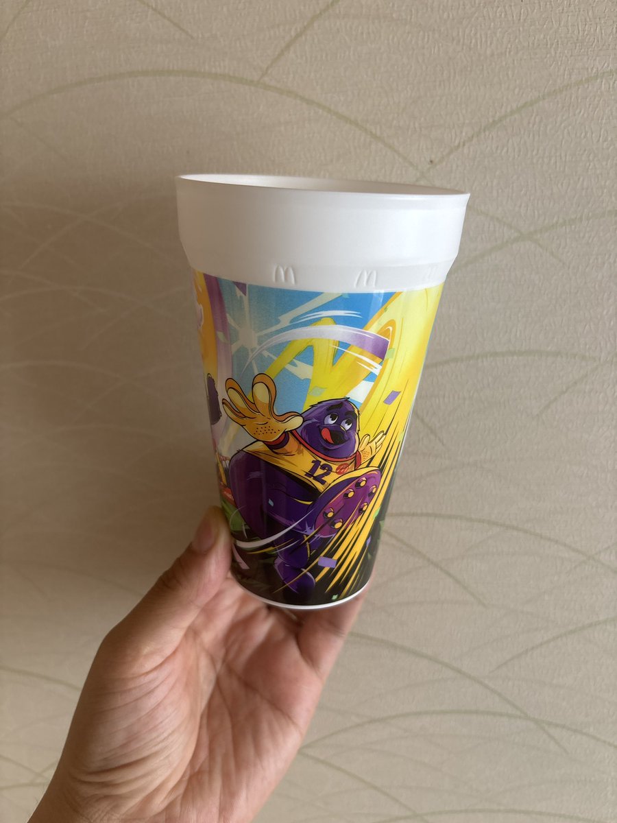 pinotsuke's tweet photo. マクドナルドの限定カップで当たった選手を獲得してみた。

レジェンドOBだったみたいで、仮名の架空選手として登場してたから探すのに苦労したよHAHAHA…🟣

#サカつく2026
#グリマス https://t.co/LCZubi1BRC