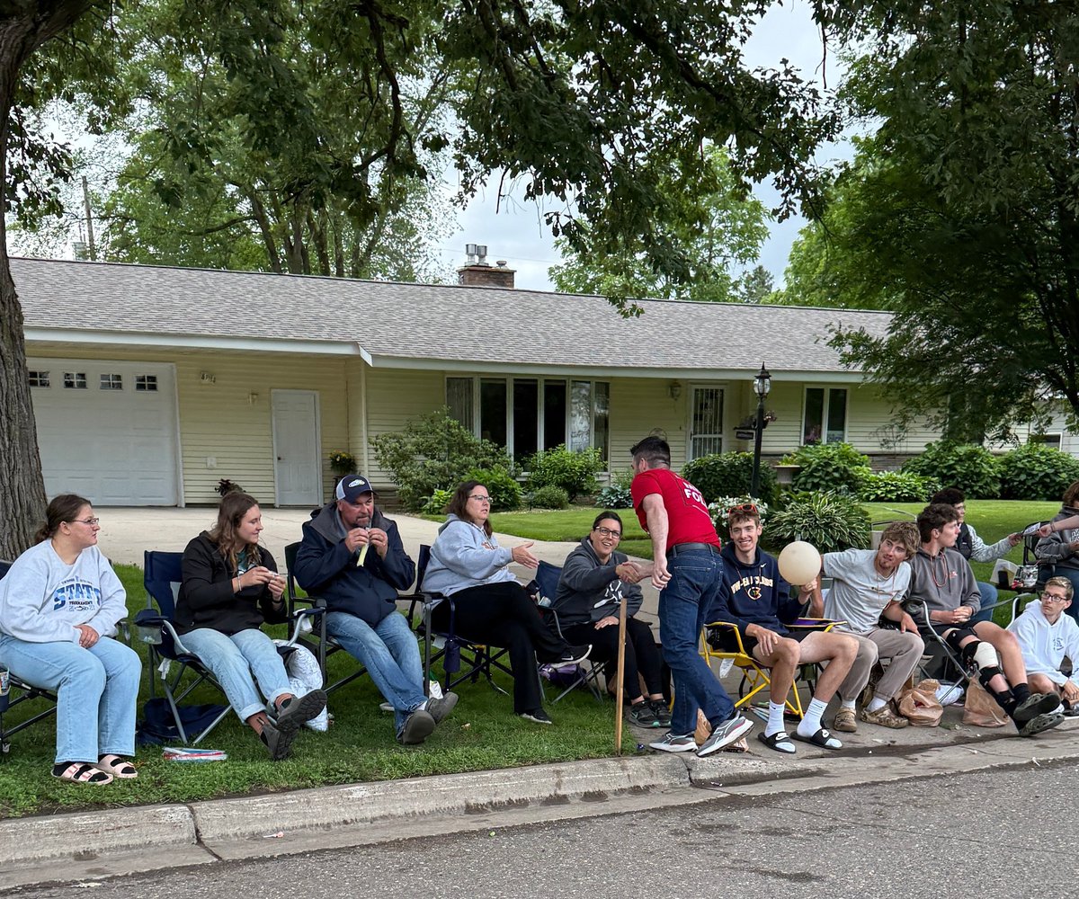 MikeFoley4REAL's tweet photo. Foley for Foley, MN! That was an epic parade for Foley Fun Days! The rain let up and allowed a great turnout. I'm enjoying meeting so many new people traveling around the district to spread the word about the primary Aug 11. https://t.co/X8wV8BxTur