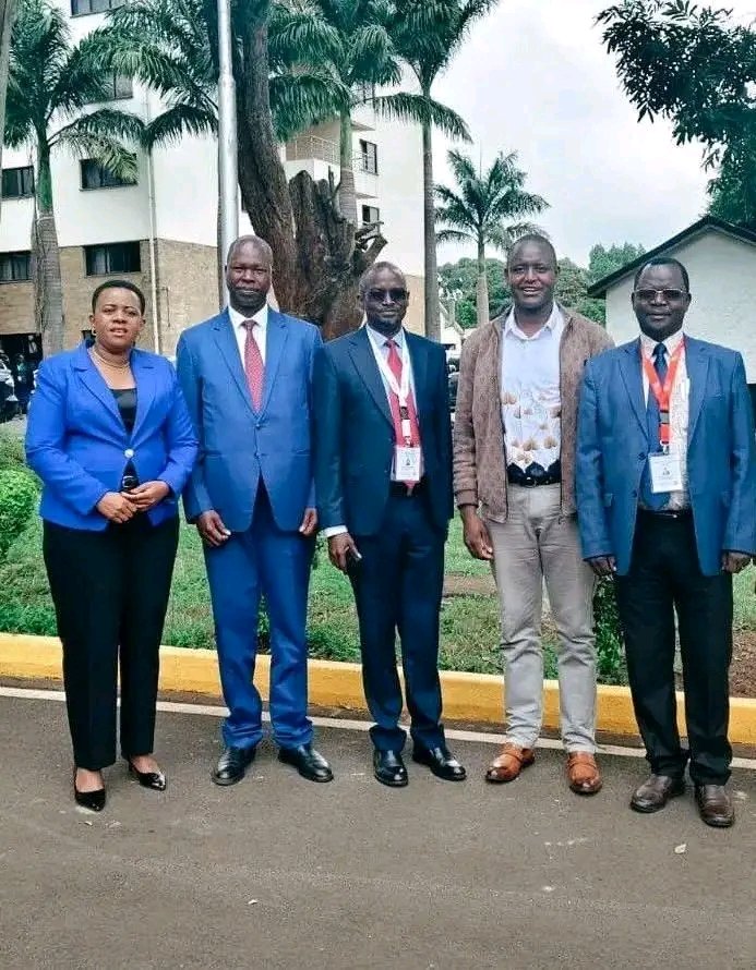 TulelReuben's tweet photo. Hon @Johnlonyangapuo only diligent way of surviving politically 2027 is going back to KUP.
@HPkosing has takenUDA hurly-burly. https://t.co/4lzUSQlOj2