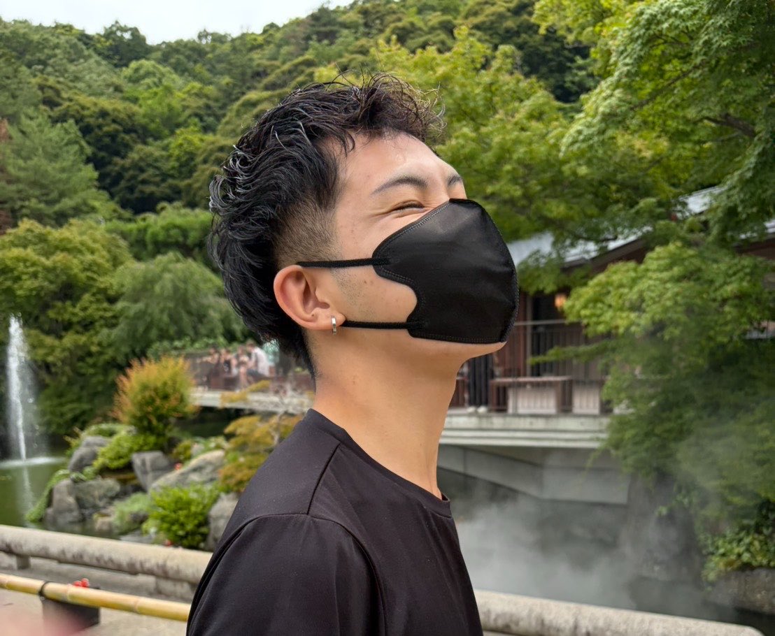 yoru__massage's tweet photo. 大阪も残り1ヶ月半、、😭

前々から行きたかった勝尾寺に行ってきました🔥
マイナスイオンと自然を
たっぷり感じてリフレッシュ🌱
珍しく笑顔100%の僕

沢山のダルマから
【勝！🔥活！🔥喝！】をいただいたので
暑さに負けず6月7月も頑張ります🔥

脱毛サロンもよろしくお願いします
@salon_glatte https://t.co/TTCaMjeMI9