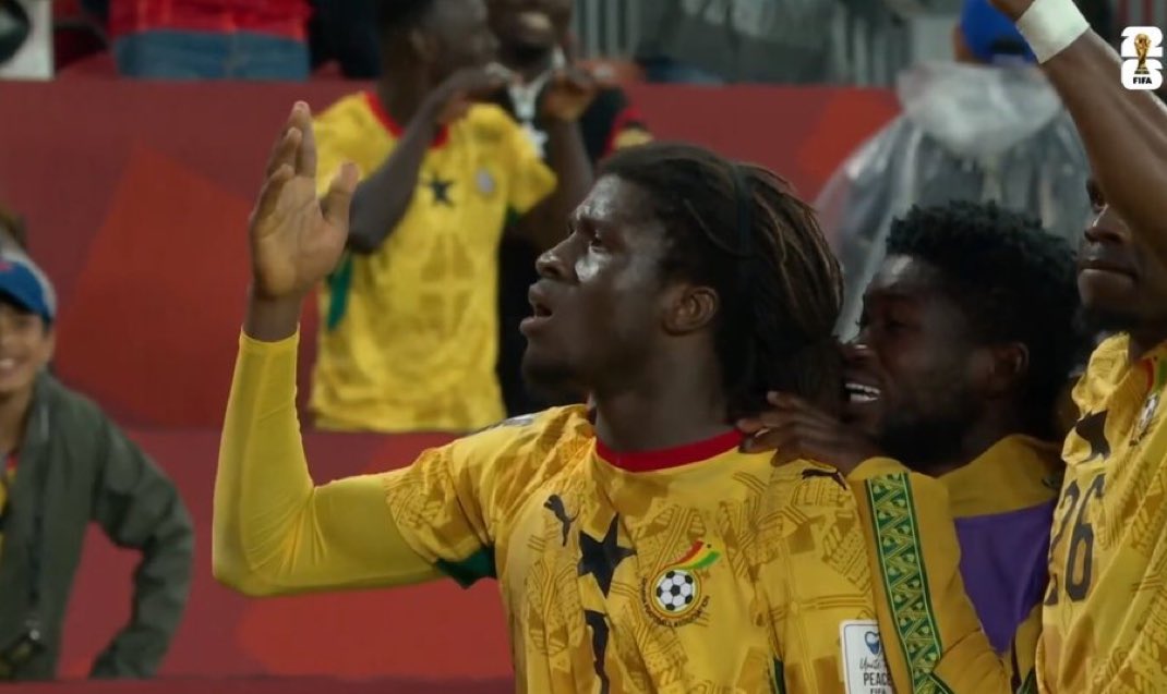 Silvasco_'s tweet photo. @FIFAWorldCup @MichelobULTRA Yirenkyi was better player than anyone on the pitch. https://t.co/3tH9nIdElH