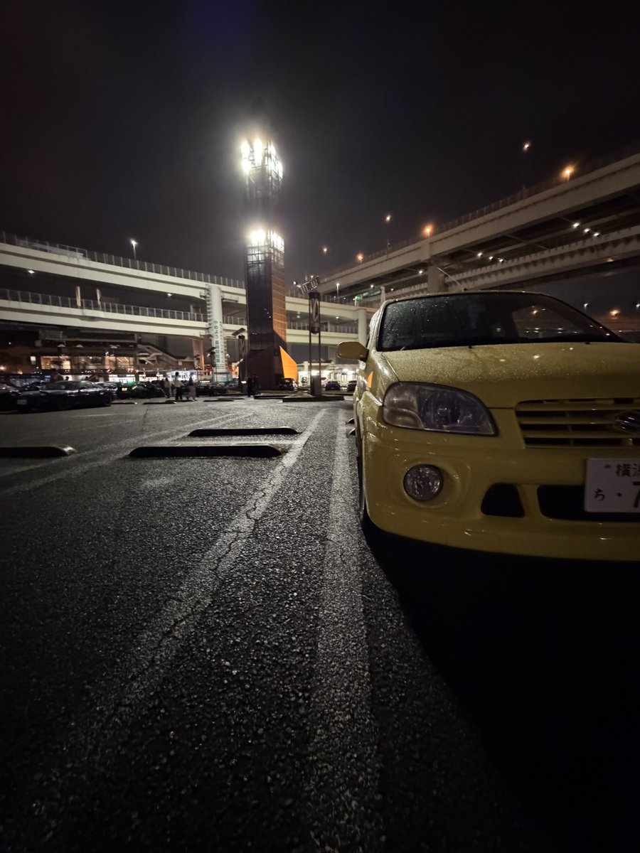 toa_ryoken's tweet photo. 納車2日で車高調入れたの少し後悔。
もう少し純正楽しむのもアリだったかも。

 #HT81s  #車高調 https://t.co/jOU8f8ojG8