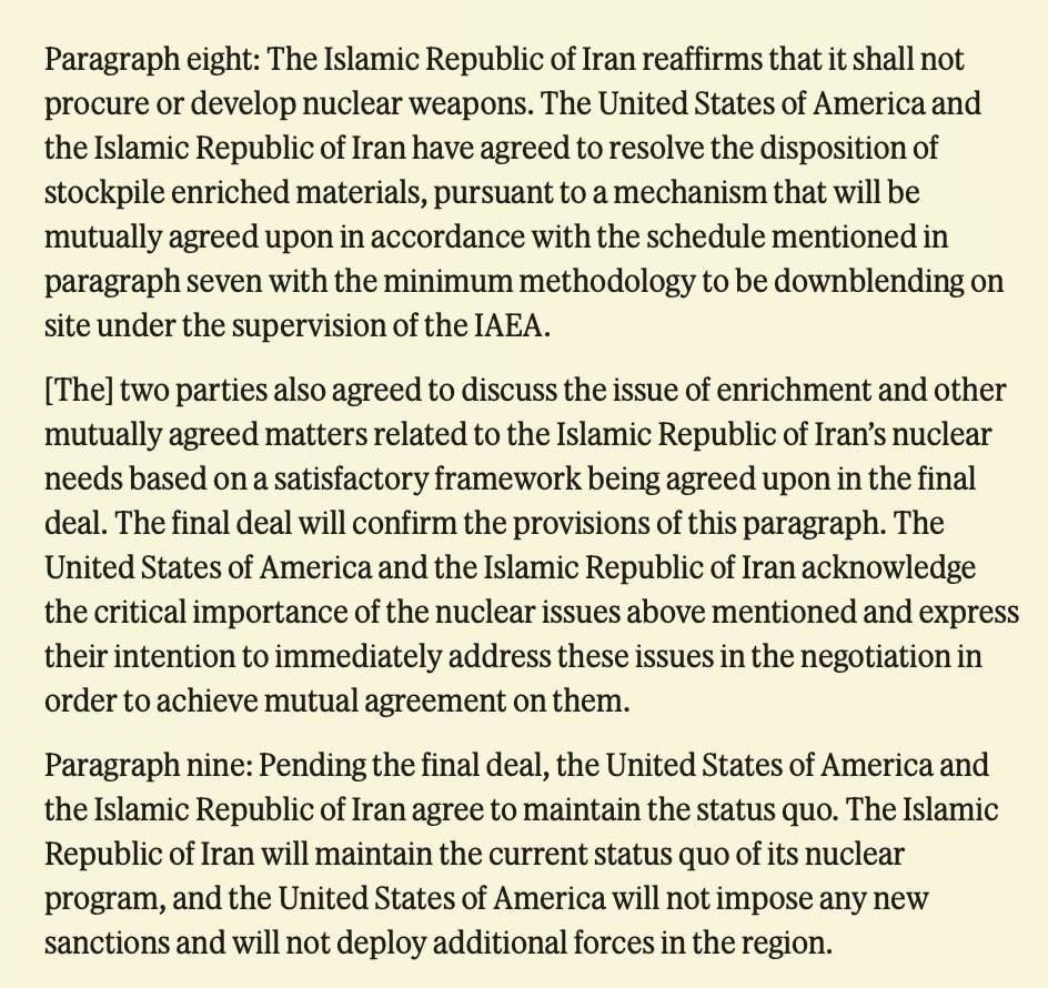 BPartisans's tweet photo. 🇺🇸/🇮🇷 BREAKING : La Maison Blanche a publié le texte intégral du mémorandum d'entente en 14 points :
1. Les États-Unis et l'Iran et leurs alliés dans la guerre actuelle déclarent la cessation immédiate et permanente des opérations militaires sur tous les fronts, y compris au Liban, et s'engagent dès maintenant à ne pas lancer de guerre ou d'opération militaire l'un contre l'autre, et à s'abstenir de la menace ou de l'usage de la force l'un contre l'autre, et à assurer l'intégrité territoriale et la souveraineté du Liban.
2. Les États-Unis et l'Iran s'engagent à respecter la souveraineté et l'intégrité territoriale l'un de l'autre et à s'abstenir de s'ingérer dans les affaires intérieures l'un de l'autre.
3. Les États-Unis et l'Iran s'engagent à négocier et à conclure l'accord final dans un délai maximum de 60 jours, prorogeable avec le consentement mutuel.
4. Immédiatement après la signature, les États-Unis commenceront le retrait de leur blocus naval et de toute perturbation ou entrave contre la République islamique d'Iran, et mettront fin complètement au blocus naval dans un délai de 30 jours. Pendant cette période, le trafic des navires sera proportionnel au nombre de trafic d'avant-guerre rétabli par l'Iran. Les États-Unis s'engagent également à retirer leurs forces de la proximité de l'Iran dans un délai de 30 jours après l'accord final.
5. Dès la signature de ce mémorandum d'entente, l'Iran prendra des dispositions en utilisant ses meilleurs efforts pour assurer le passage sûr des navires commerciaux sans frais pendant 60 jours du golfe Persique à la mer d'Oman, et vice versa. Le trafic des navires commerciaux commencera immédiatement, en tenant compte de la nécessité d'éliminer les obstacles techniques et militaires et de procéder au déminage par la République islamique d'Iran, dans un délai de 30 jours. L'Iran mènera un dialogue avec Oman pour définir l'administration future et les services maritimes dans le détroit d'Hormuz.
6. Les États-Unis s'engagent avec leurs partenaires régionaux à élaborer un plan définitif et mutuellement convenu d'au moins 300 milliards de dollars pour la reconstruction et le développement économique de la République islamique d'Iran, dans le cadre d'un accord final.
7. Les États-Unis s'engagent à mettre fin à tous les types de sanctions contre la République islamique d'Iran, y compris les résolutions du Conseil de sécurité des Nations Unies, les résolutions du Conseil des gouverneurs de l'AIEA, et toutes les sanctions unilatérales américaines, primaires et secondaires, selon un calendrier convenu dans le cadre de l'accord final.
8. La République islamique d'Iran réaffirme qu'elle ne se procurera ni ne développera d'armes nucléaires. Les États-Unis et l'Iran se sont mis d'accord pour résoudre la question de l'élimination des matières enrichies stockées, conformément à un mécanisme qui sera mutuellement convenu selon le calendrier mentionné au paragraphe sept avec la méthodologie minimale consistant à procéder à un mélange sur place sous la supervision de l'AIEA. Les deux parties ont également convenu de discuter de la question de l'enrichissement et d'autres questions mutuellement convenues liées aux besoins nucléaires de l'Iran.
9. En attendant l'accord final, les États-Unis et l'Iran s'accordent pour maintenir le statu quo. L'Iran maintiendra le statu quo actuel de son programme nucléaire, et les États-Unis n'imposeront pas de nouvelles sanctions et ne déploieront pas de forces supplémentaires dans la région.
10. Les États-Unis s'engagent qu'immédiatement après la signature de ce mémorandum d'entente, des dérogations aux sanctions seront accordées pour l'exportation de pétrole brut iranien, de produits pétroliers et de dérivés, et tous les services associés, y compris les transactions bancaires, les assurances, le transport, etc.
11. Les États-Unis s'engagent à rendre pleinement disponibles à l'usage les fonds gelés ou restreints de l'Iran dès la mise en œuvre de ce mémorandum d'entente. Les États-Unis et l'Iran s'accorderont mutuellement sur les procédures relatives à la libération de ces fonds pendant les négociations.
12. Un mécanisme de surveillance sera établi pour superviser la mise en œuvre de ce mémorandum d'entente et de l'accord final ultérieur.
13. Après la signature de ce mémorandum d'entente et sous réserve du début de la mise en œuvre des paragraphes 1, 4, 5, 10 et 11, les États-Unis et l'Iran commenceront des négociations concernant l'accord final.
14. L'accord final sera approuvé par une résolution du Conseil de sécurité des Nations Unies.