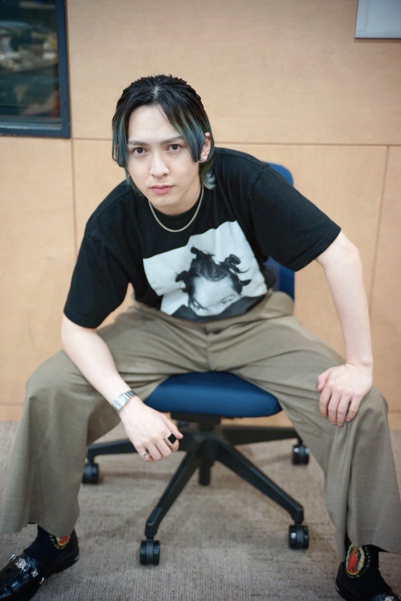 もち吉 tweet media