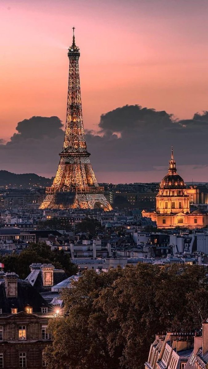 beautyexplorer0's tweet photo. Paris, France 🇫🇷 https://t.co/fedLTqU4Ro