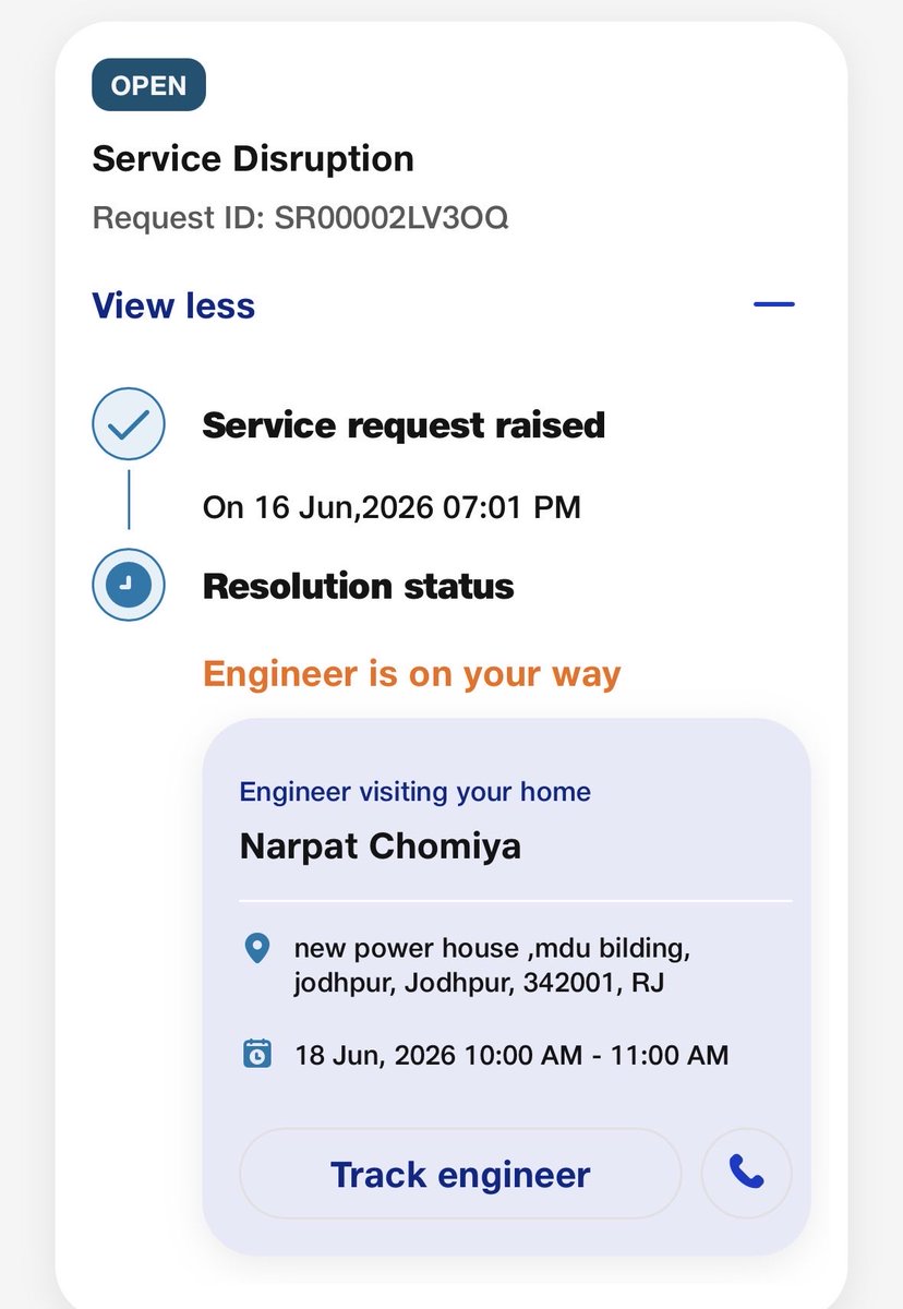 clickepic's tweet photo. Guys plz see the level of @reliancejio there is only one technician in whole Jodhpur. And he is on leave so my internet isnt working from 3 days. There service is the worst, i live in a premium location btw. https://t.co/ueodxnVSK7