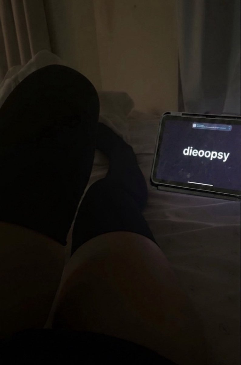 dieoopsy's tweet photo. اشتياقك لي بيخليك تلهث عند رجولي وانت مسلم نفسك وروحك ، كله لخاطر تفله وحده مني بتصنع يومك كامل ياذليل .. وش تنتظر ؟ قول آاااء https://t.co/OOpVIsFMBf