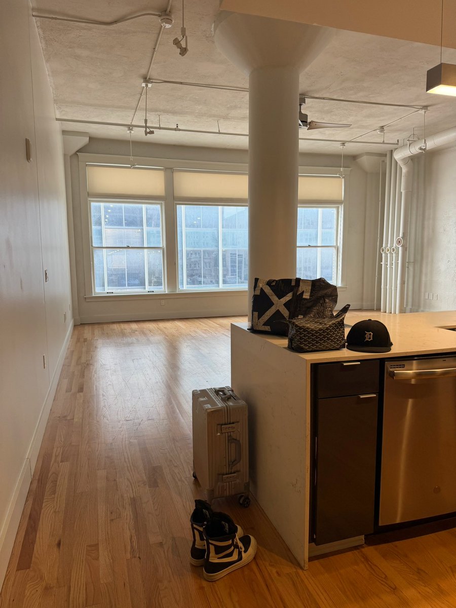 drexxiv's tweet photo. 214. https://t.co/h9u2qR2SbV