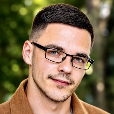MatthewRobertsJ's tweet photo. #NewProfilePic https://t.co/y92f3RjDia