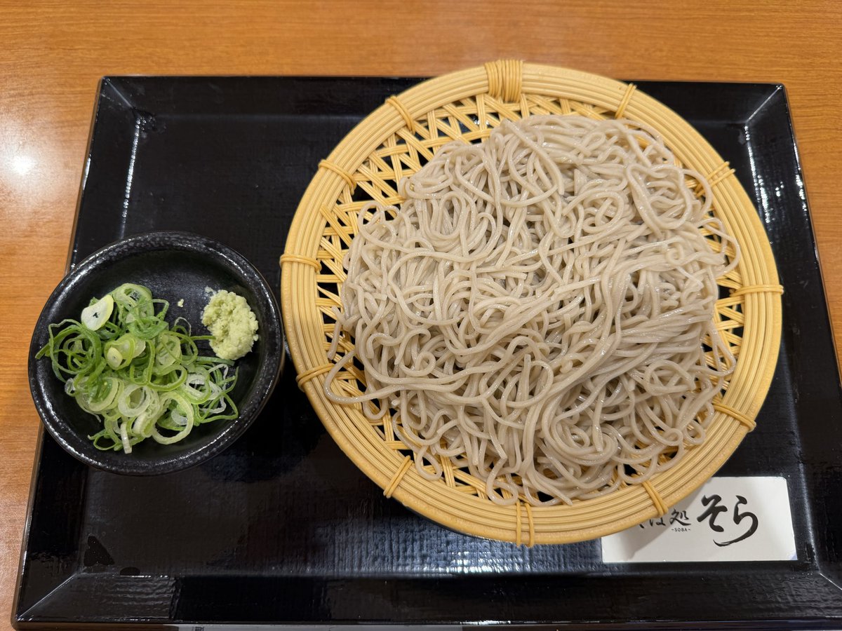 gerardhide14's tweet photo. 羽田で、蕎麦食った https://t.co/bk0gL9kDmk