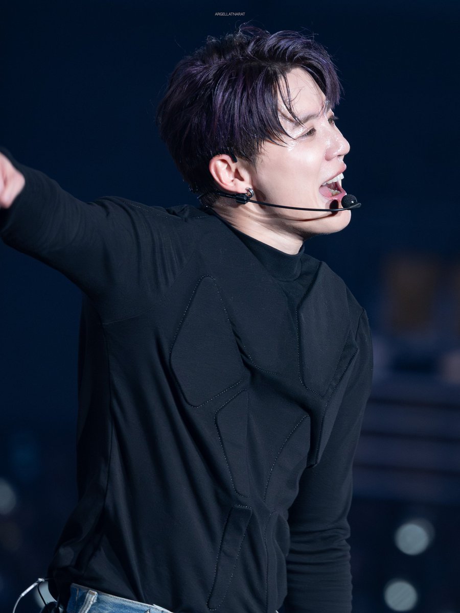txrxntxllxgrx's tweet photo. 260612 XIA 6TH ASIA TOUR CONCERT 'GRAVITY' IN SEOUL      
👼+💦=뽀둥 준돌

#김준수 #시아준수 #XIA https://t.co/i4gJvo9iKm