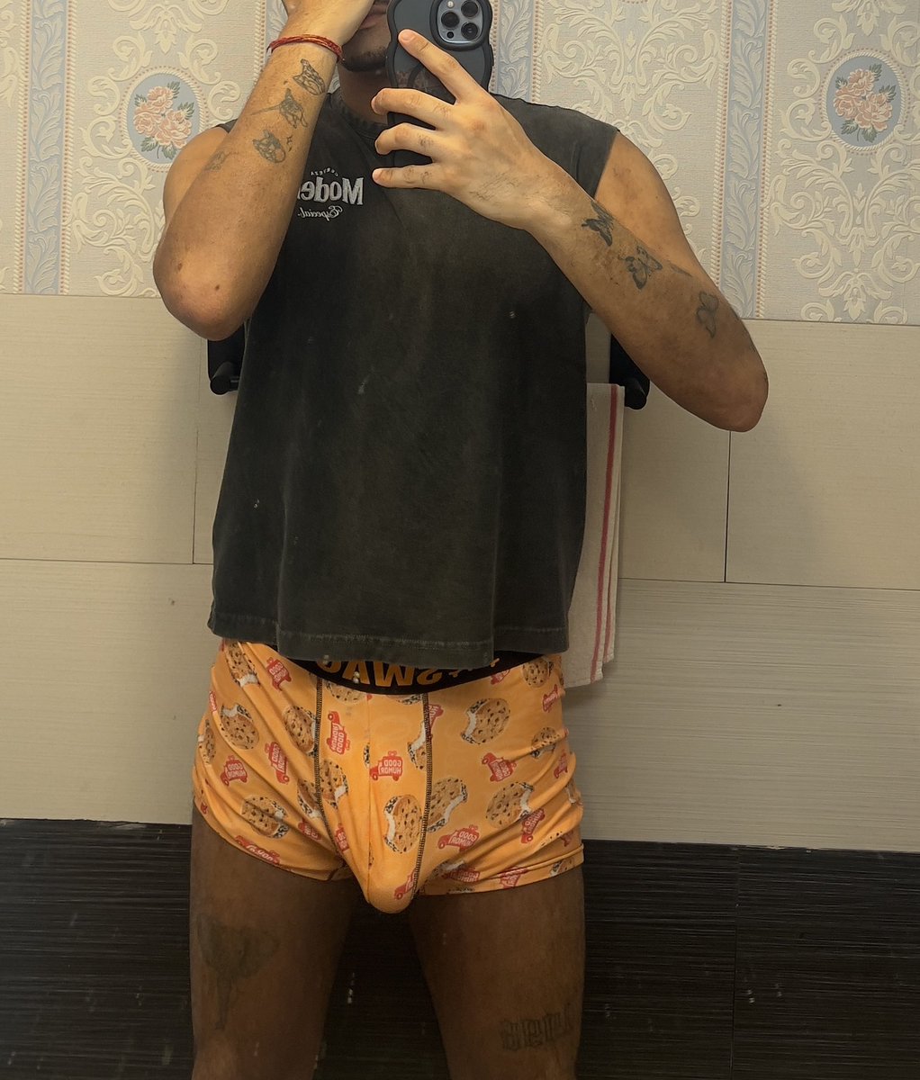 topsxde's tweet photo. xx https://t.co/UEPYVdRNQ5