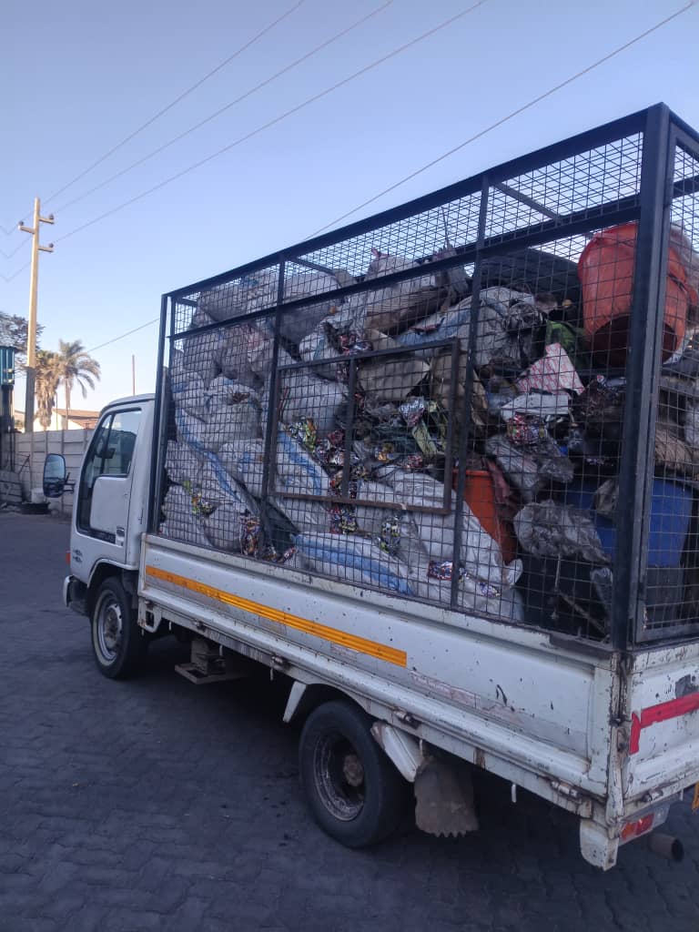 trunadan's tweet photo. 🚨 *BEFORE…* ➡️ *AFTER!  Alert *🚨

Another day, another organisation's driveway filled with waste, all completely cleared and looking brand new!  

Gleneagles customer. This week in action.

 Trunadan we offer completely free quotes for all your bulky once-off waste collection, https://t.co/Ex10qsobN5