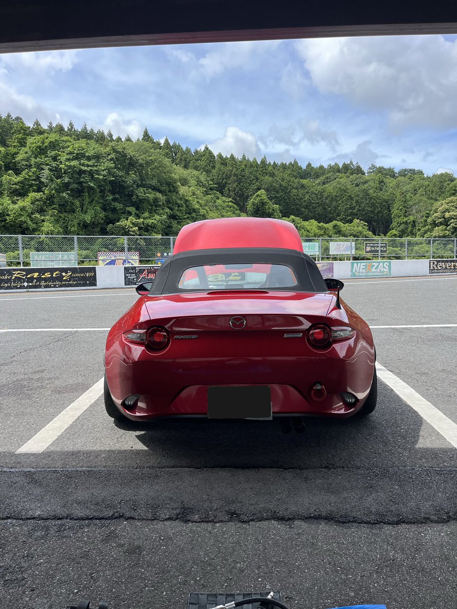roadsterna8c2's tweet photo. 午後まで粘ってドライで走れた！
車の動きも良い感じな気がする… https://t.co/yqsDwzndGw