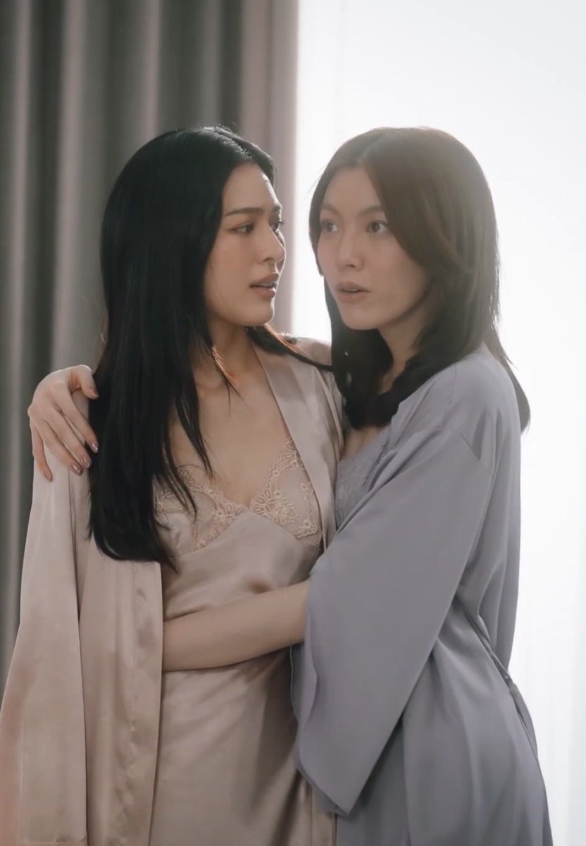 llsirilakkk's tweet photo. The PAJAMAS https://t.co/dsU6umX8Sq