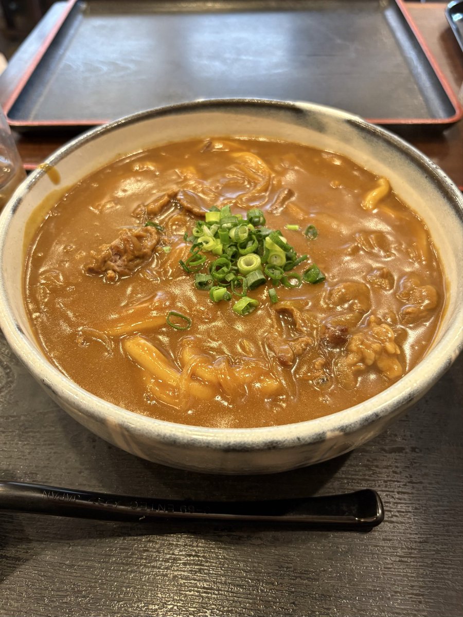 fgf_web's tweet photo. 今日は目黒駅近くの「こんぴら茶屋」さんでランチ🥘

カレーうどん美味でした🙏
(ボリューミーで腹パンです)

#目黒ランチ https://t.co/7XwkczcN83