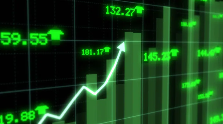 moneycontrolcom's tweet photo. #MarketsWithMC | NSE IPO: NIACL shares surge 14% as insurer to sell 1.05 crore shares

- NIACL jumps 14% after NSE files IPO draft papers.
- NSE IPO may be India’s biggest, worth about Rs 30,000 crore.
- State-owned banks and insurers to partially exit via the IPO.

@ParasBisht15 with more details⏬
https://t.co/2VFcTK7RTh