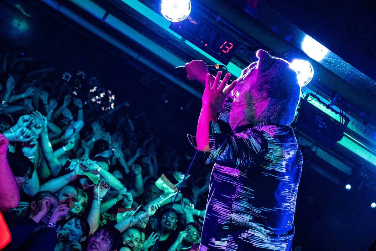 mwamjapan's tweet photo. Marking New Ground in Budapest🇭🇺
At the Akvarium Klub

#MWAM_WORLDTOUR2026
#MANWITHAMISSION
#Hungary #Budapest

Photo by NATSUMI ICHIKAWA(SKIYAKI) https://t.co/ZmUo9hessC