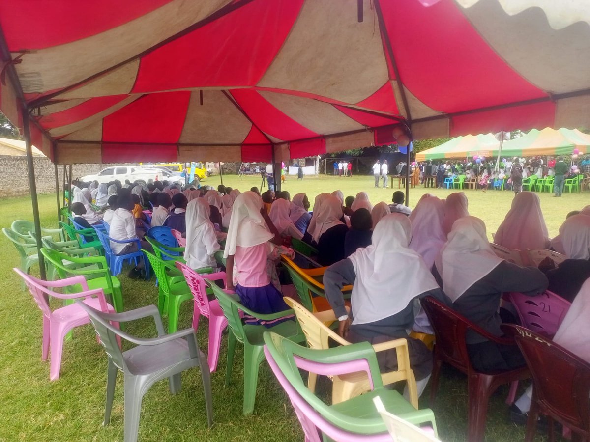 Niponisikike002's tweet photo. In Kwale, many children still face challenges accessing clean water and proper sanitation. Safe water is a right, not a privilege. Let's invest in solutions that protect children's health, dignity, and future.
Maji safi. Mtoto salama. Kizazi salama.
#DAC2026  #KwaleCounty https://t.co/yP4ArXs6Z6