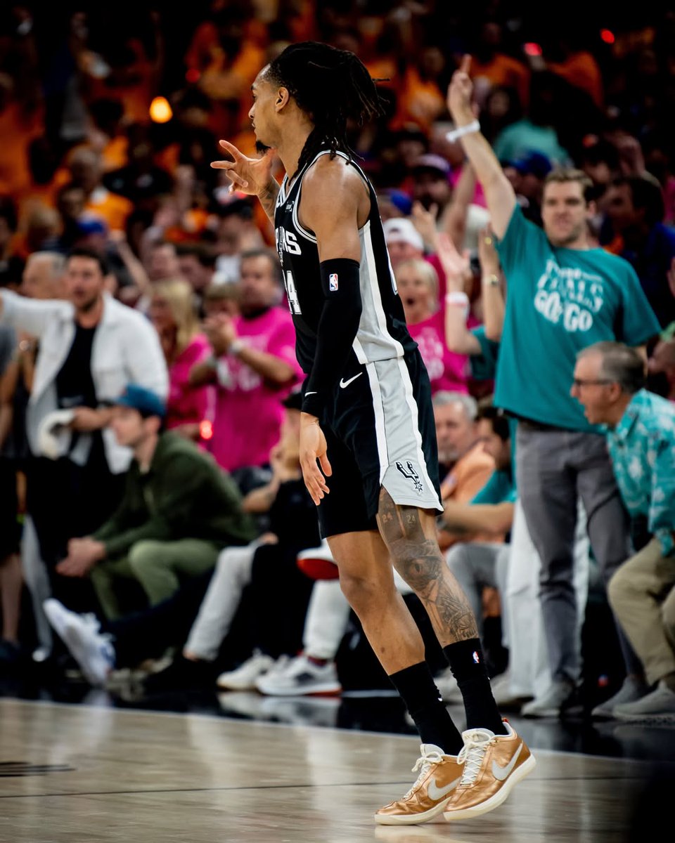 spursarchives's tweet photo. "SA thank you for a hell of a season. Big shout out to the fans u made this year unforgettable. This season was full of lessons and a year of growth. Ready to bounce back and it’s always GSG🖤🤍"

(IG: devin_vassell) https://t.co/M1S7rTPZAI
