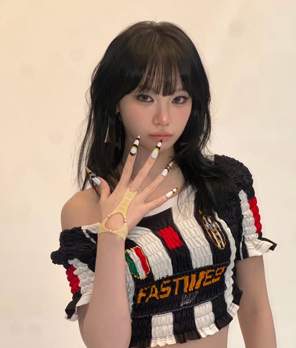 agicheetah's tweet photo. "KIM CHAEWON has been focusing on recovery through treatment and rest. As her condition has improved, she will participate in her scheduled activities starting next week." https://t.co/IRGoBH2B6s