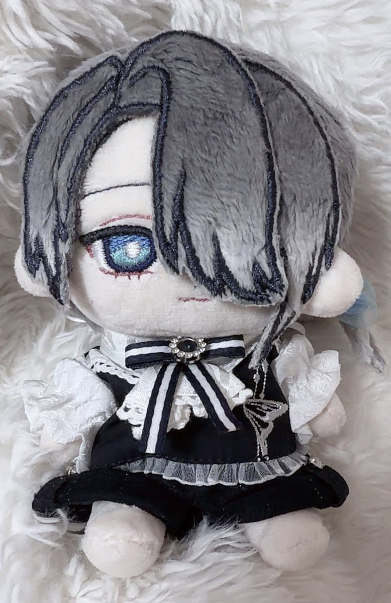 TFa4GywzTh99719's tweet photo. 浅葱が届いてルンルンなのであり物ファッションショーをするなどとした https://t.co/T4ECouvaQm