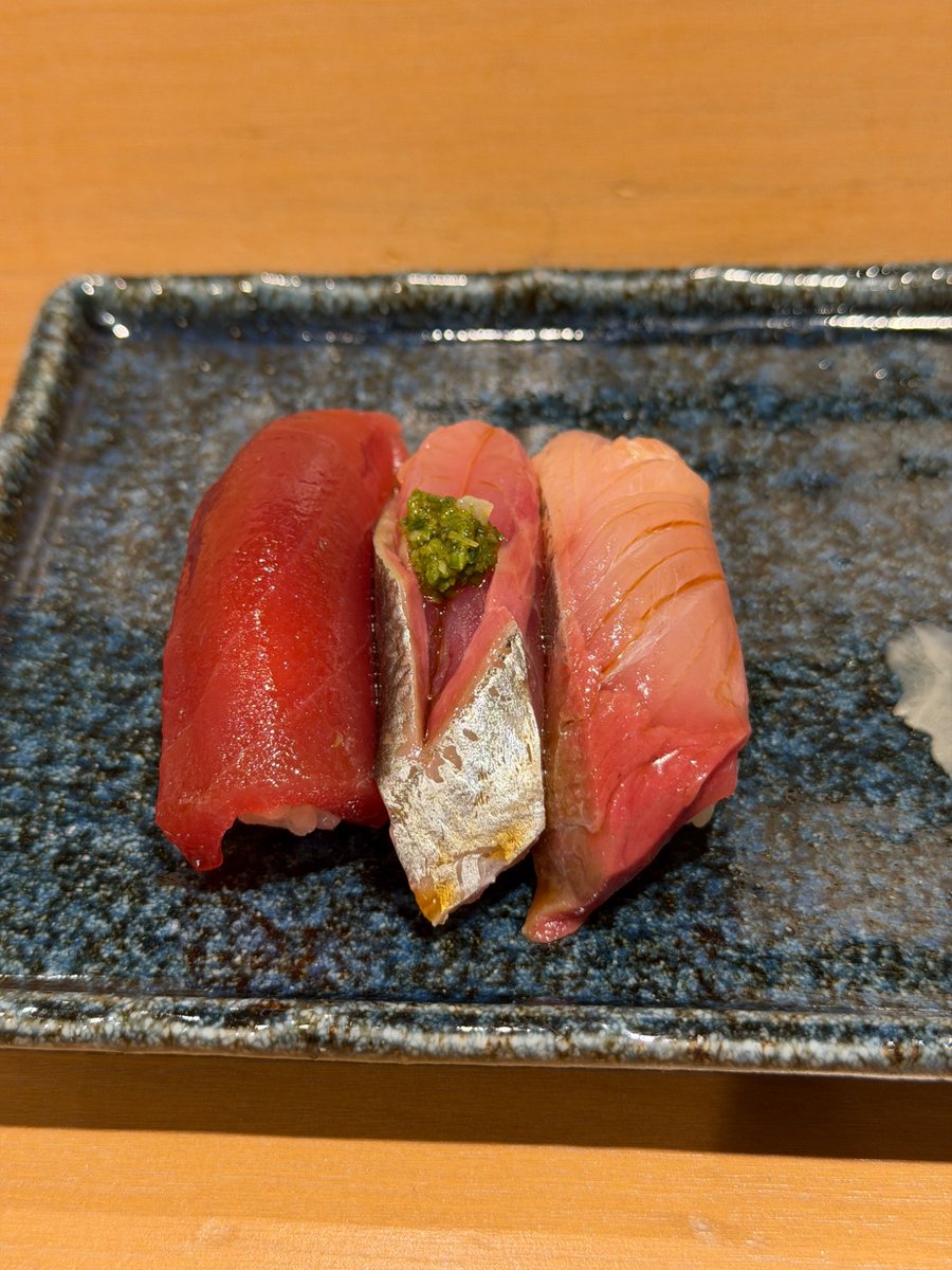dancingpandor's tweet photo. 東銀座のランチ開拓🍣 https://t.co/Eneusyi1mN