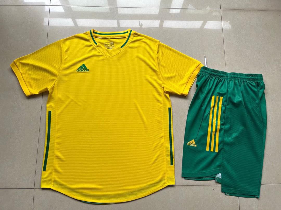 NuwatuhaProssy's tweet photo. Plain original jerseys available 🤝 https://t.co/uMmiU02oHW