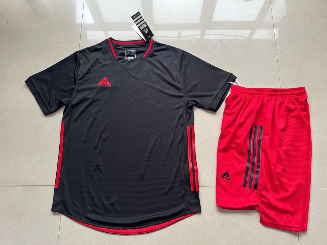 NuwatuhaProssy's tweet photo. Plain original jerseys available 🤝 https://t.co/uMmiU02oHW