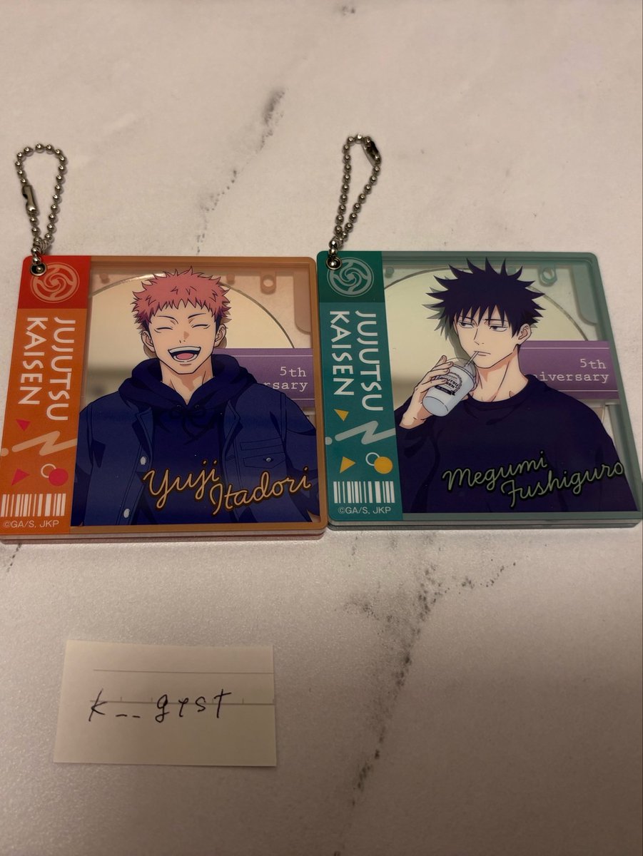 k__gyst's tweet photo. ［交換］呪術廻戦　LAWSON  ローソン　缶バッジ　キーホルダー

譲
虎杖
伏黒
(スライドミラー)

求
同種　五条

郵送にてお取引希望です
比率違い等検討いたします。
検索よりお気軽にお声掛けください。 https://t.co/qKjku5J8Nw